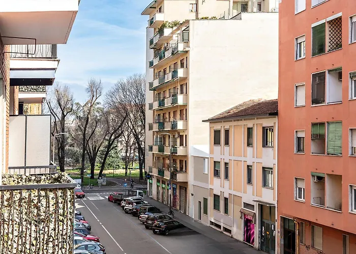 Dehomes - Porta Vittoria Comfort Suite